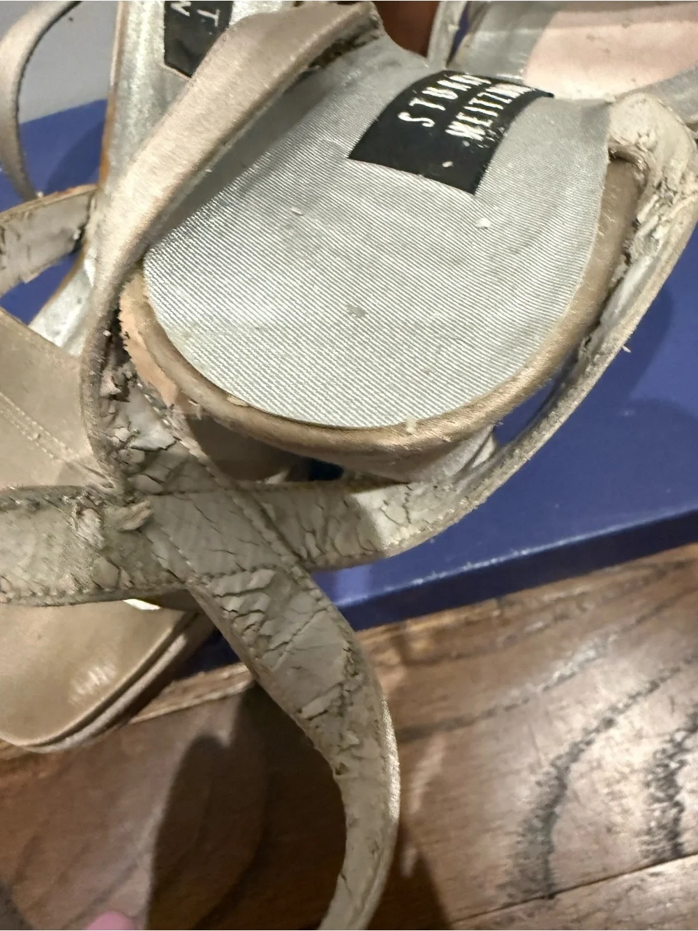 Stuart Weitzman Platform Heel Orderly White Satin SZ 8 Vintage